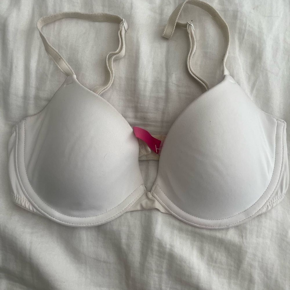 PINK Victoria's Secret Cream Bra